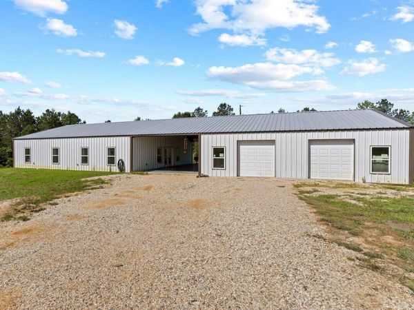 299 Lott Town Rd., Hattiesburg, MS 39402