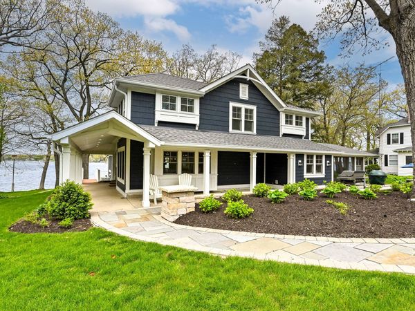2601 South Shore Dr, Delavan, WI 53115
