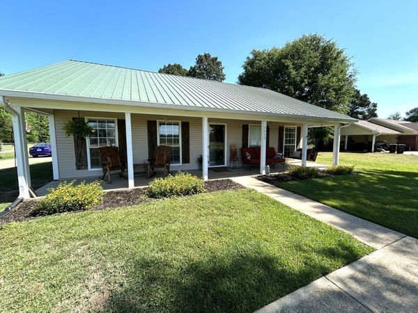 5475 Cal-Kolola, Caledonia, MS 39740