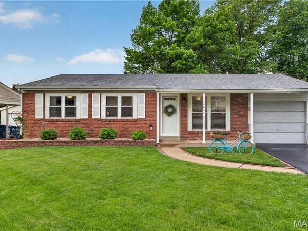 2847 Laurel View Lane , Maryland Heights, MO 63043