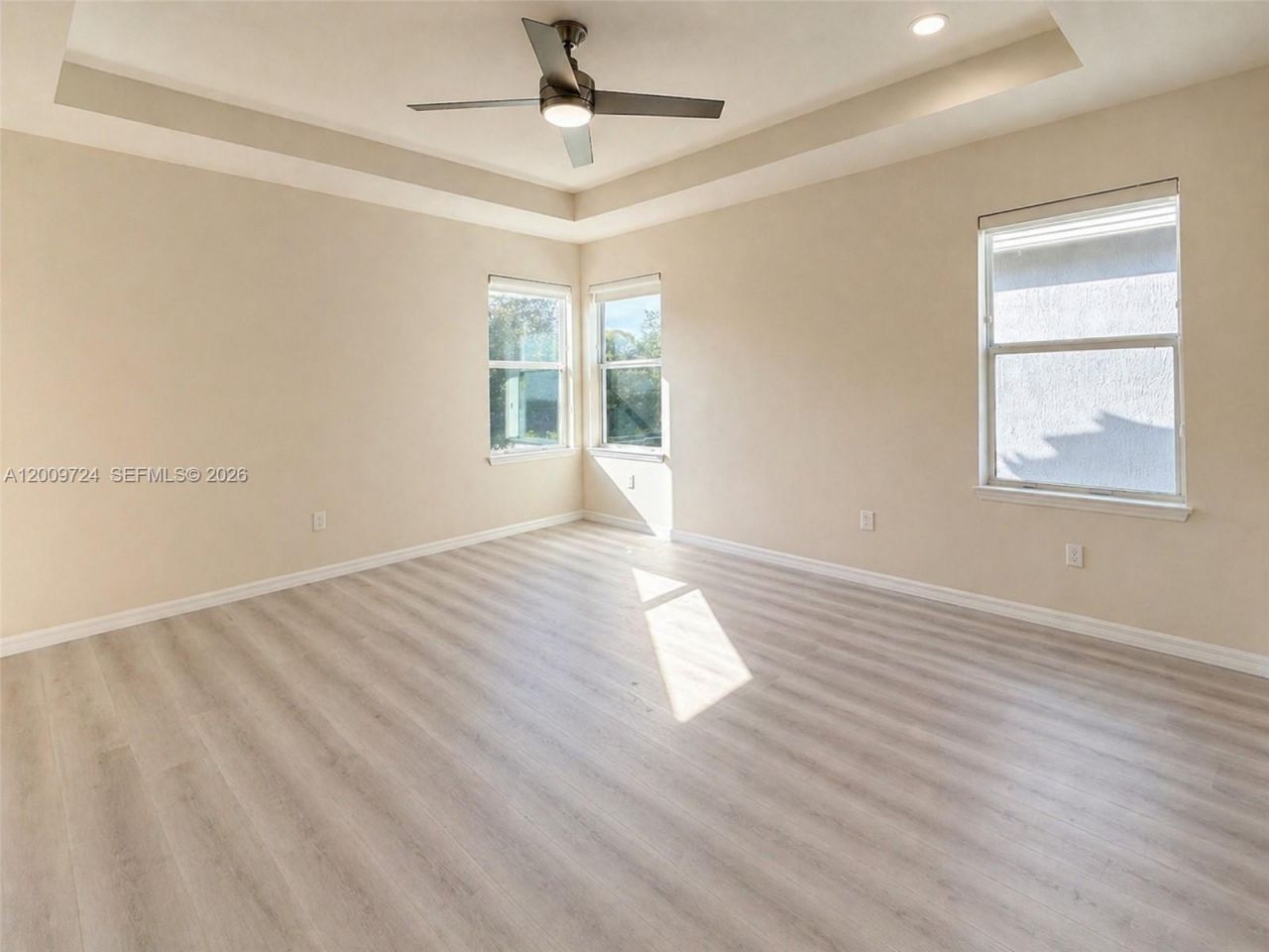 4352 Large Leaf Ln, Hollywood, FL 33021 Photo