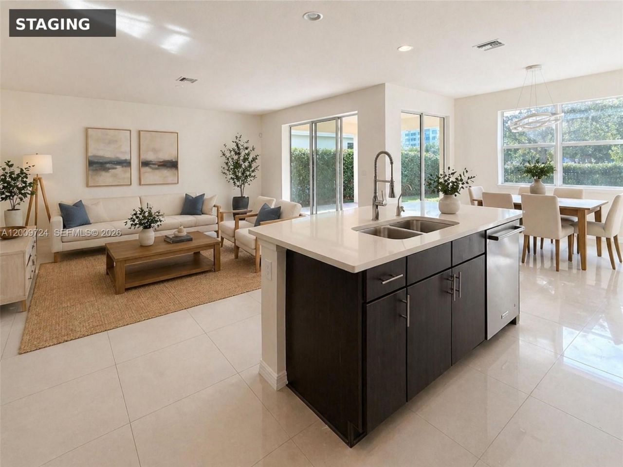 4352 Large Leaf Ln, Hollywood, FL 33021 Photo