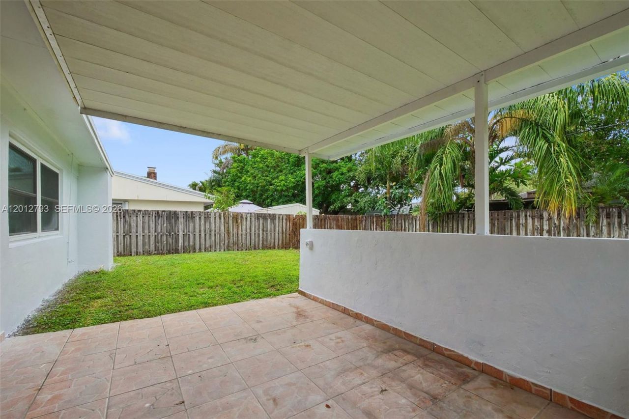 4948 SW 90th Ter , Cooper City, FL 33328 Photo