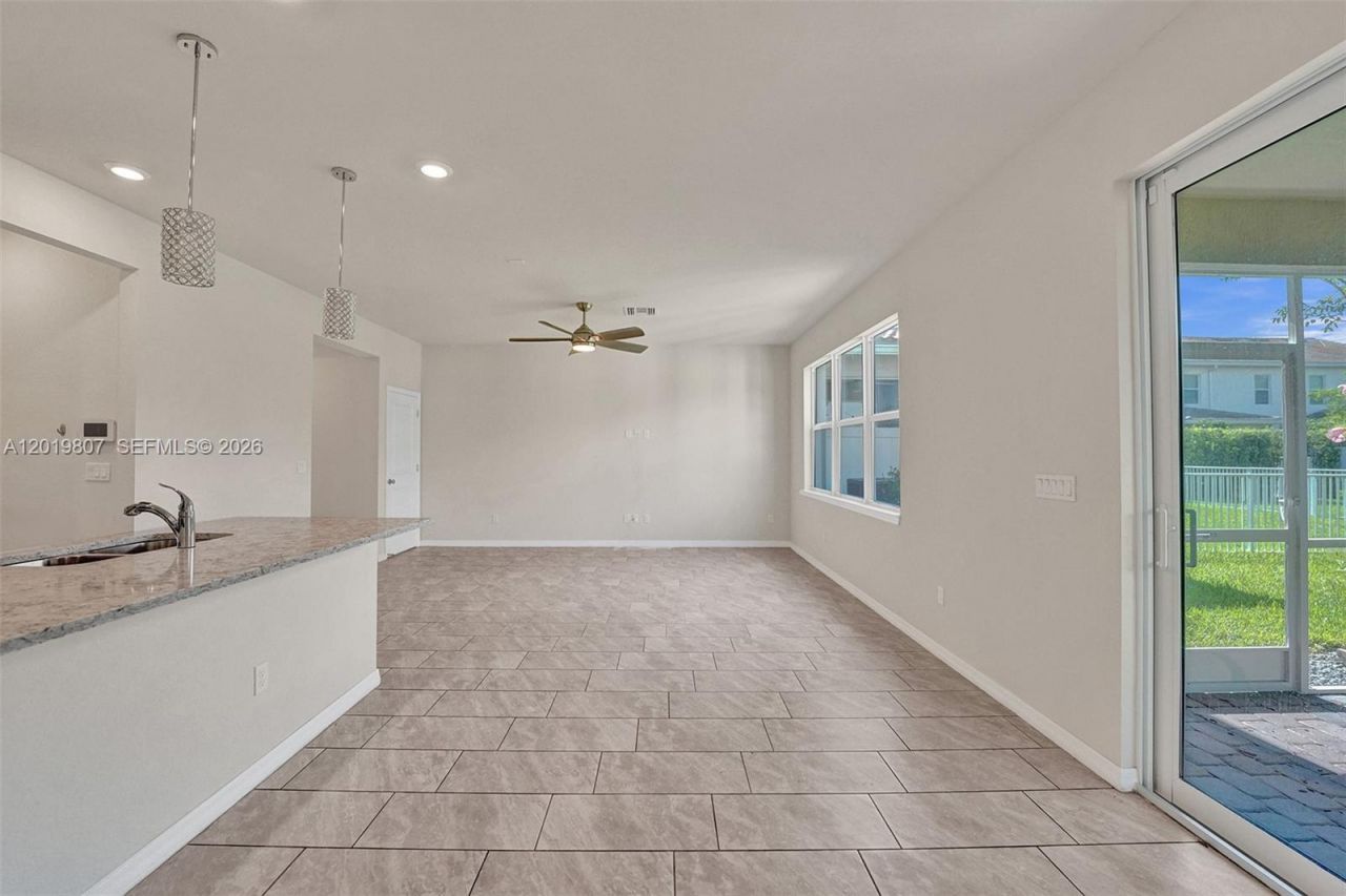 4764 Eucalyptus Dr , Hollywood, FL 33021 Photo