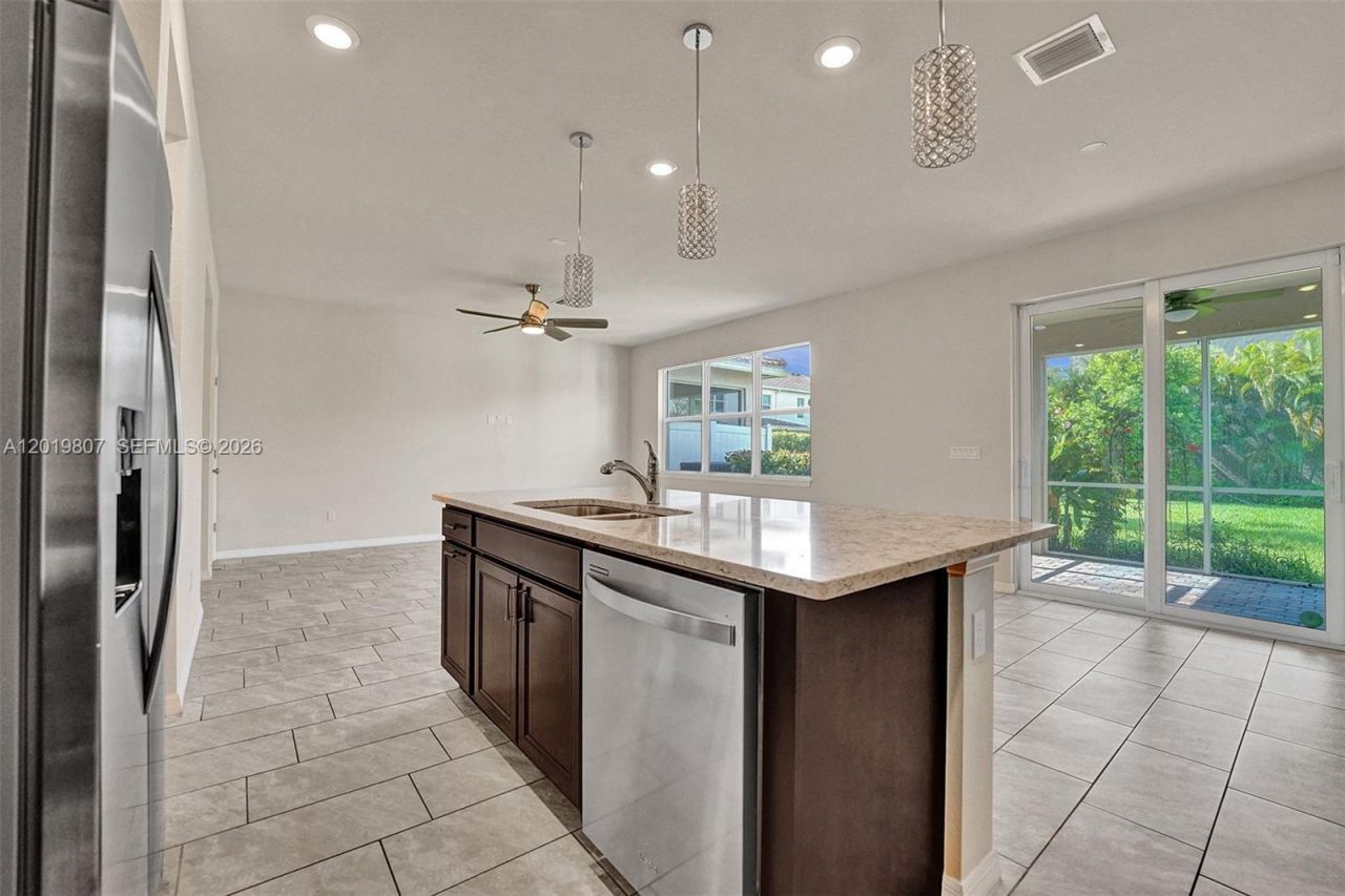4764 Eucalyptus Dr , Hollywood, FL 33021 Photo