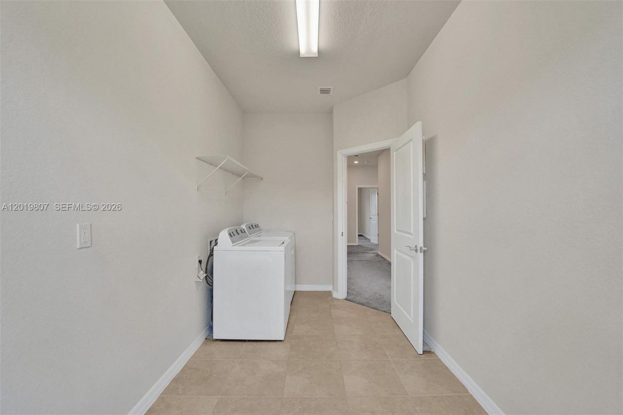 4764 Eucalyptus Dr , Hollywood, FL 33021 Photo