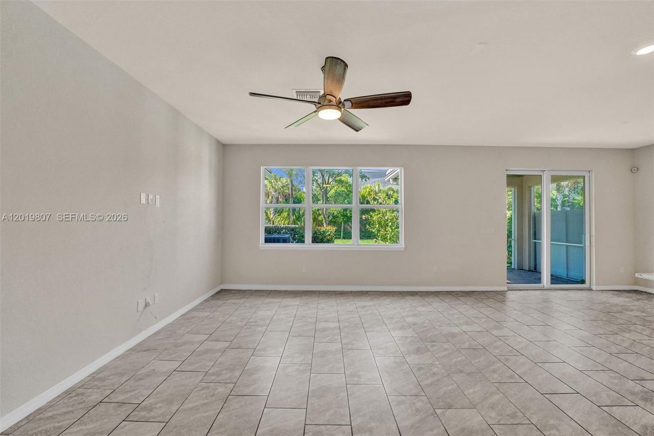 4764 Eucalyptus Dr , Hollywood, FL 33021 Photo