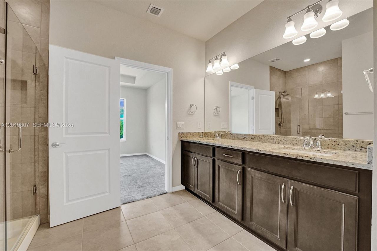 4764 Eucalyptus Dr , Hollywood, FL 33021 Photo
