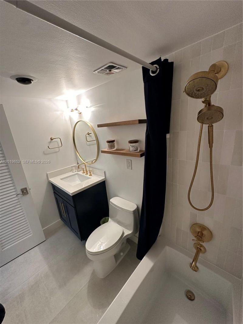 6901 Edgewater Dr, Unit 317, Coral Gables, FL 33133 Photo