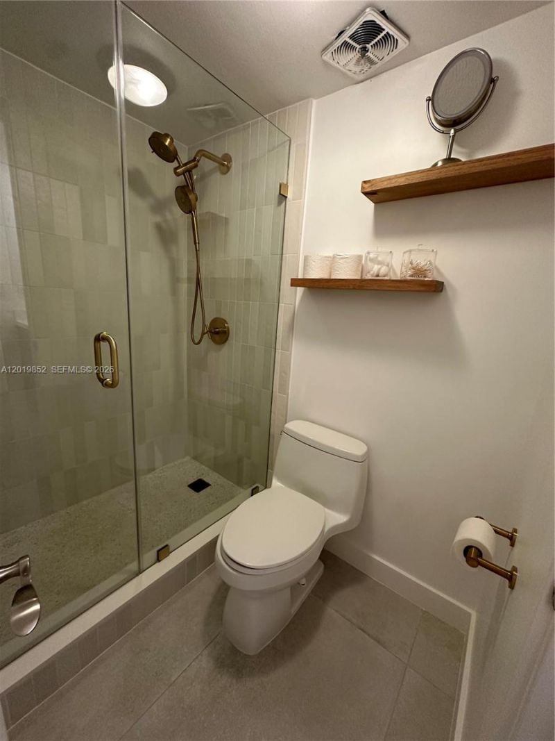 6901 Edgewater Dr, Unit 317, Coral Gables, FL 33133 Photo