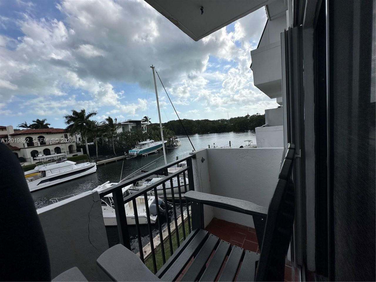 6901 Edgewater Dr, Unit 317, Coral Gables, FL 33133 Photo