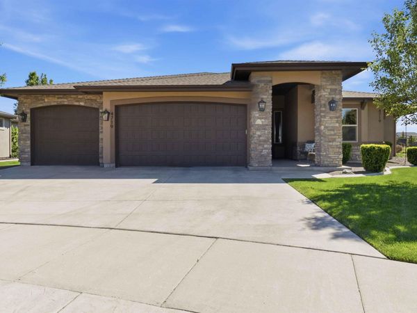 4719 W Braveheart St., Eagle, ID 83616
