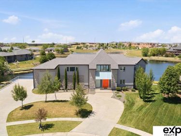 7711 S 96 Bay , Lincoln, NE 68526