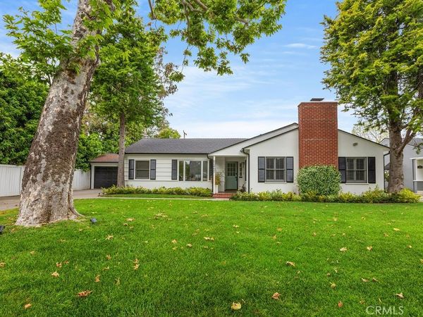 2450 Bonnie Brae, Santa Ana, CA 92706