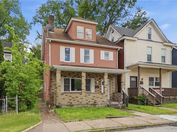 1110 Brackenridge Avenue, Brackenridge, PA 15014