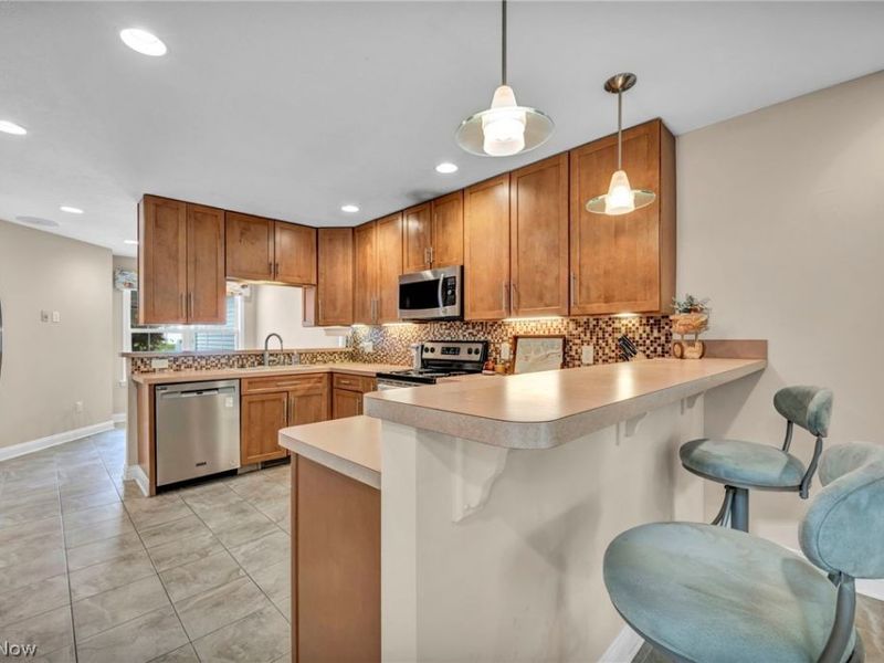 772 Wildberry Circle, Avon Lake, OH 44012 Photo 11