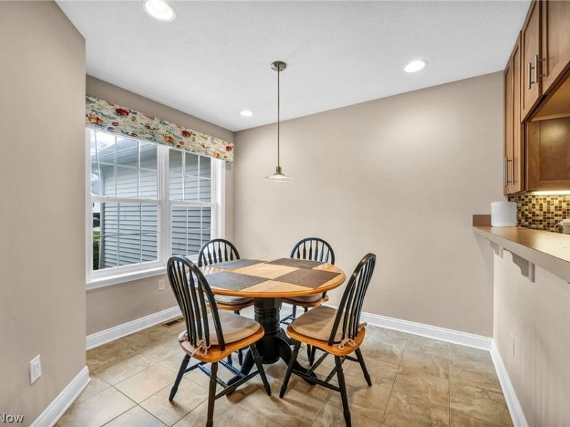 772 Wildberry Circle, Avon Lake, OH 44012 Photo 16