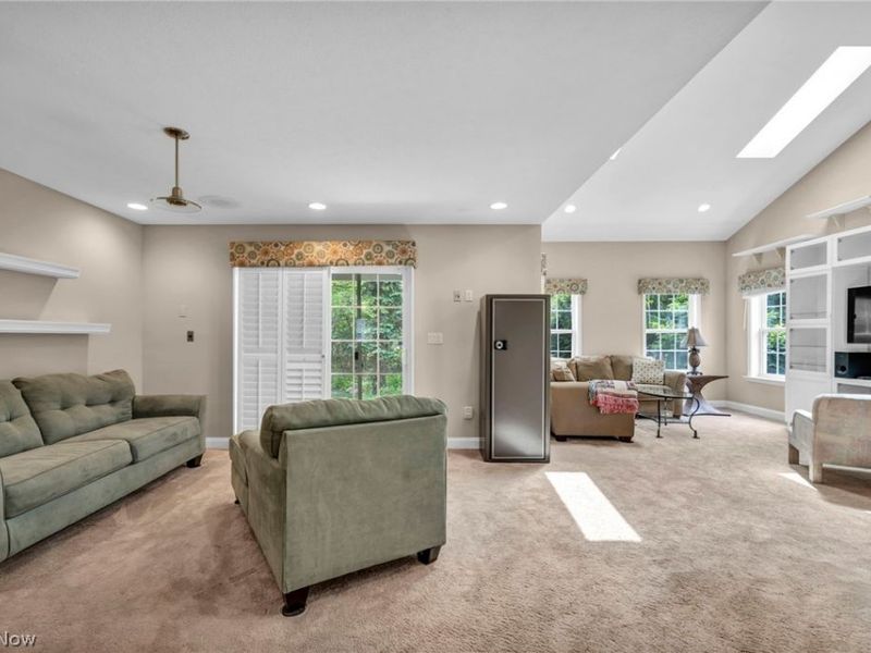 772 Wildberry Circle, Avon Lake, OH 44012 Photo 8