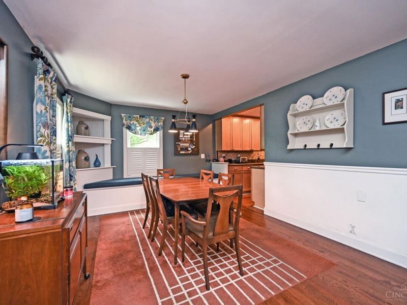7010 Wooster, Cincinnati, OH 45227 Photo 6