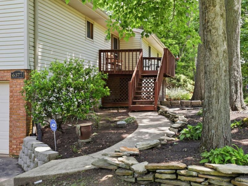 6377 Ironwood Drive, Miami Twp, OH 45140 Photo 3