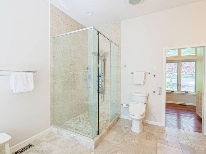 10375 Carriage Trail, Cincinnati, OH 45242 Photo 37