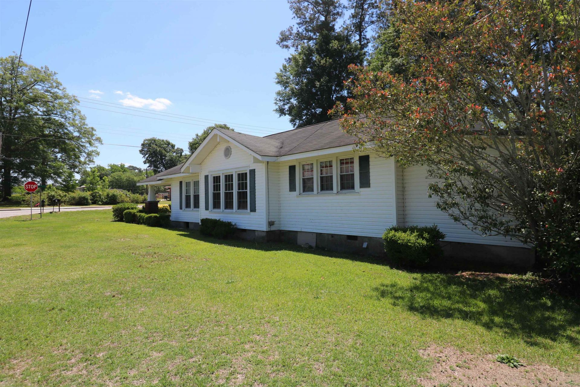 302 S Main St. Photo 25