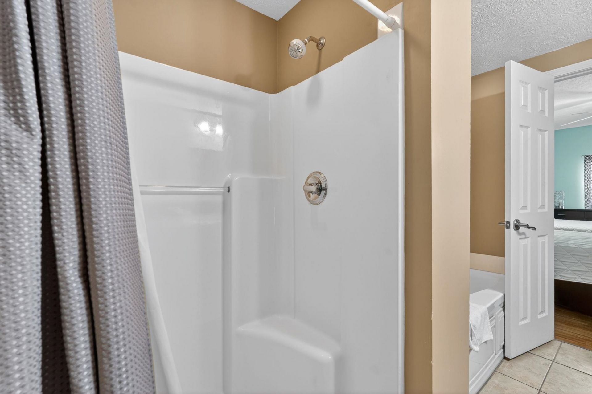 704 S Ocean Blvd. Photo 6