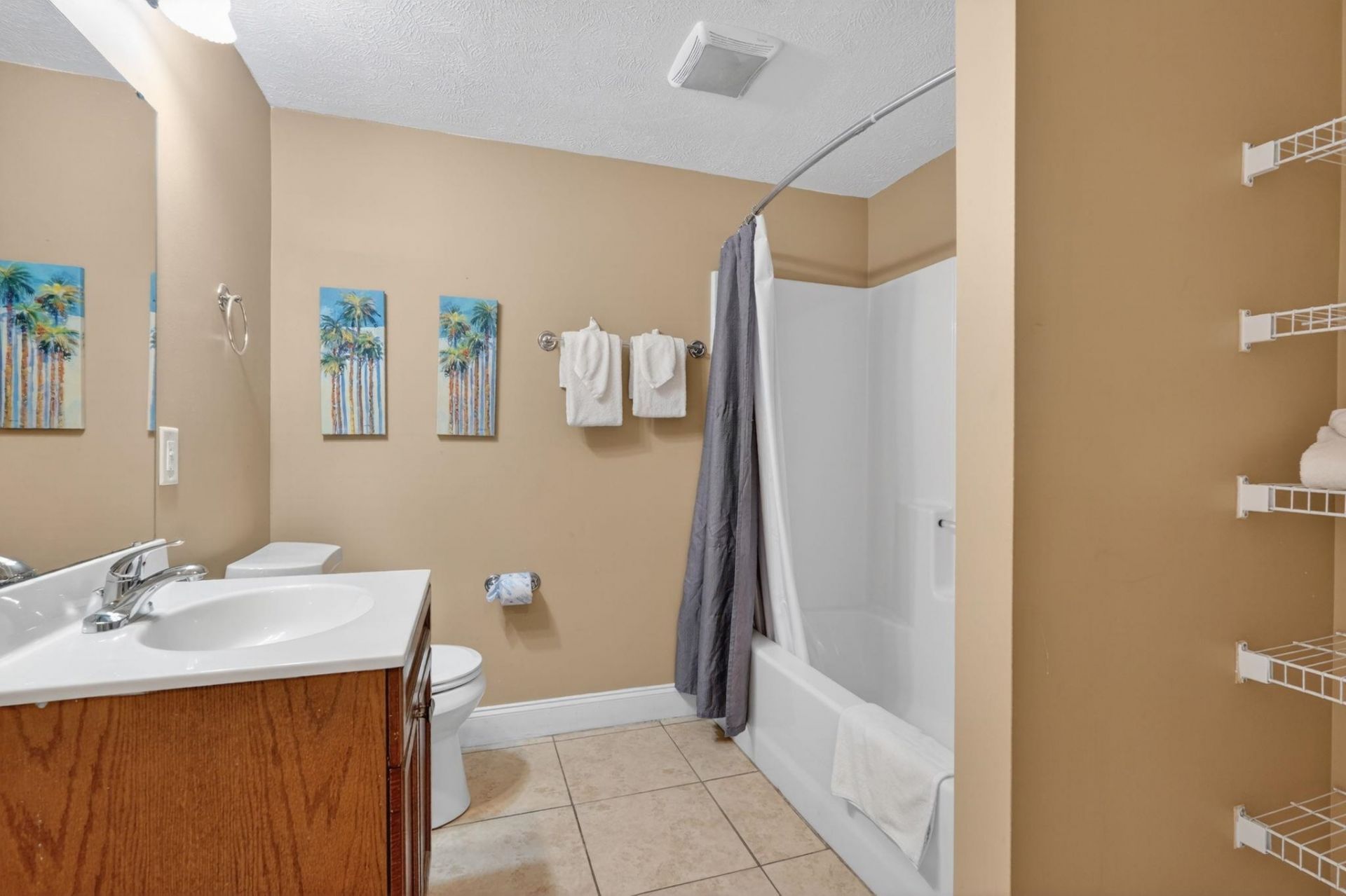 704 S Ocean Blvd. Photo 8