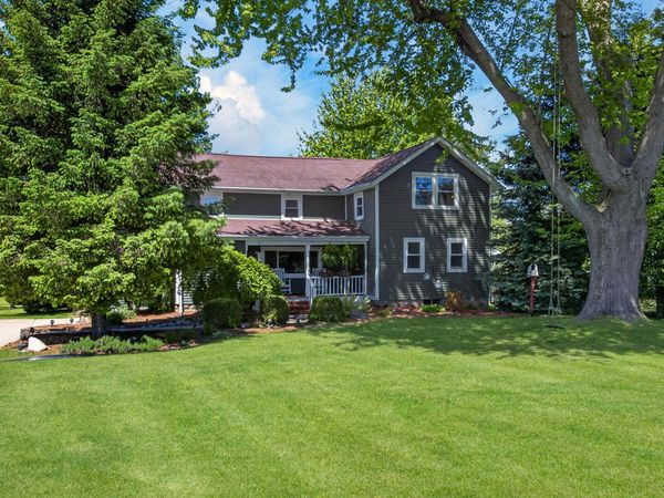 9064 Ruggles Road, Baroda, MI 49101
