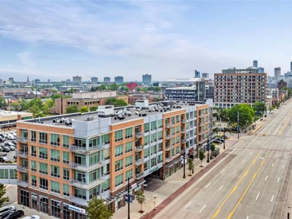 3670 Woodward Avenue, Detroit, MI 48201