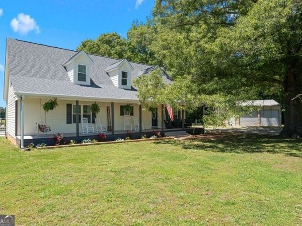 405 Little Circle, Tallapoosa, GA 30176