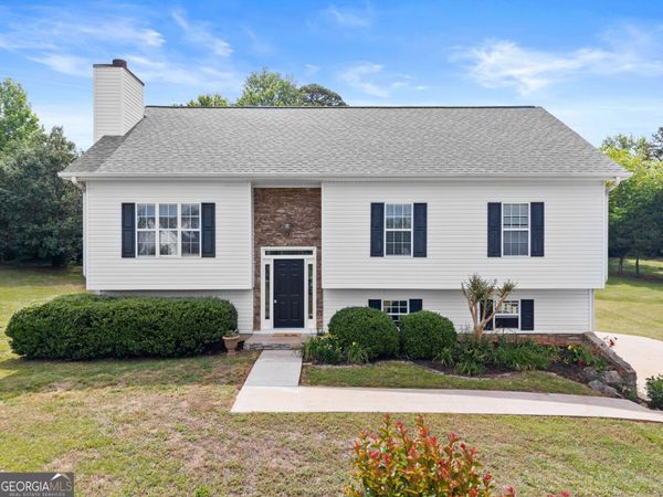 6201 Green Mountain Lane, Clermont, GA 30527