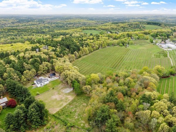41 Pinnacle Rd, Harvard, MA 01451