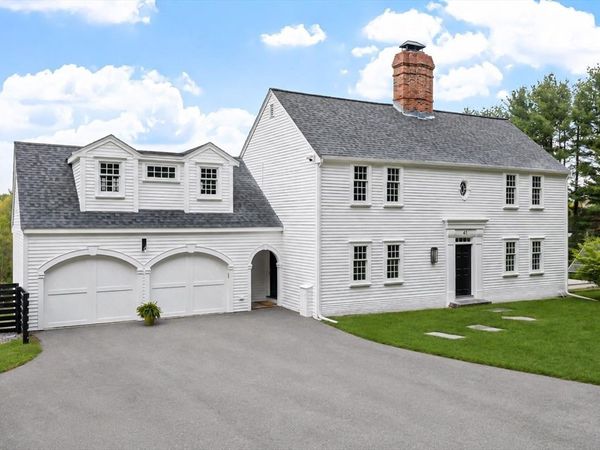 41 Pinnacle Rd, Harvard, MA 01451