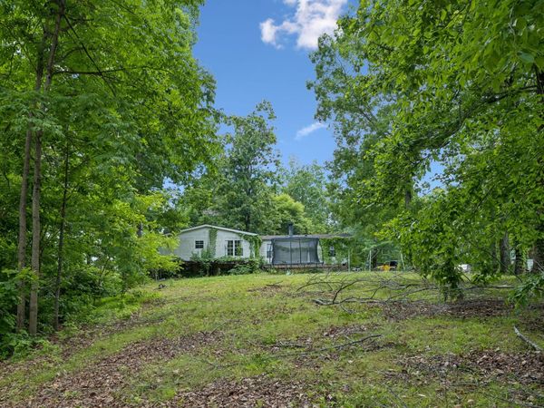 4754 Ridgetop Rd , Hampshire, TN 38461