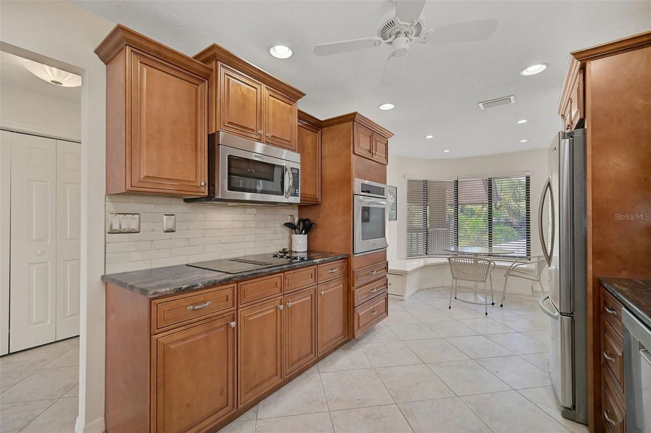 6660 Schooner Bay Circle, Unit 6660, Sarasota, FL 34231 Photo