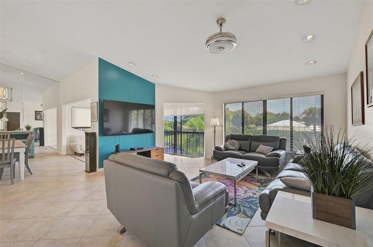 6660 Schooner Bay Circle, Unit 6660, Sarasota, FL 34231 Photo