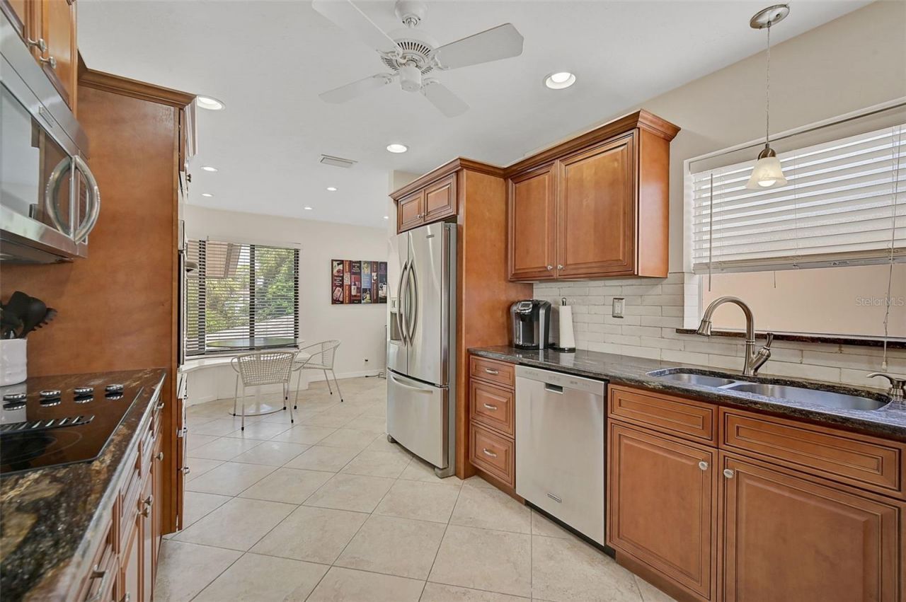 6660 Schooner Bay Circle, Unit 6660, Sarasota, FL 34231 Photo