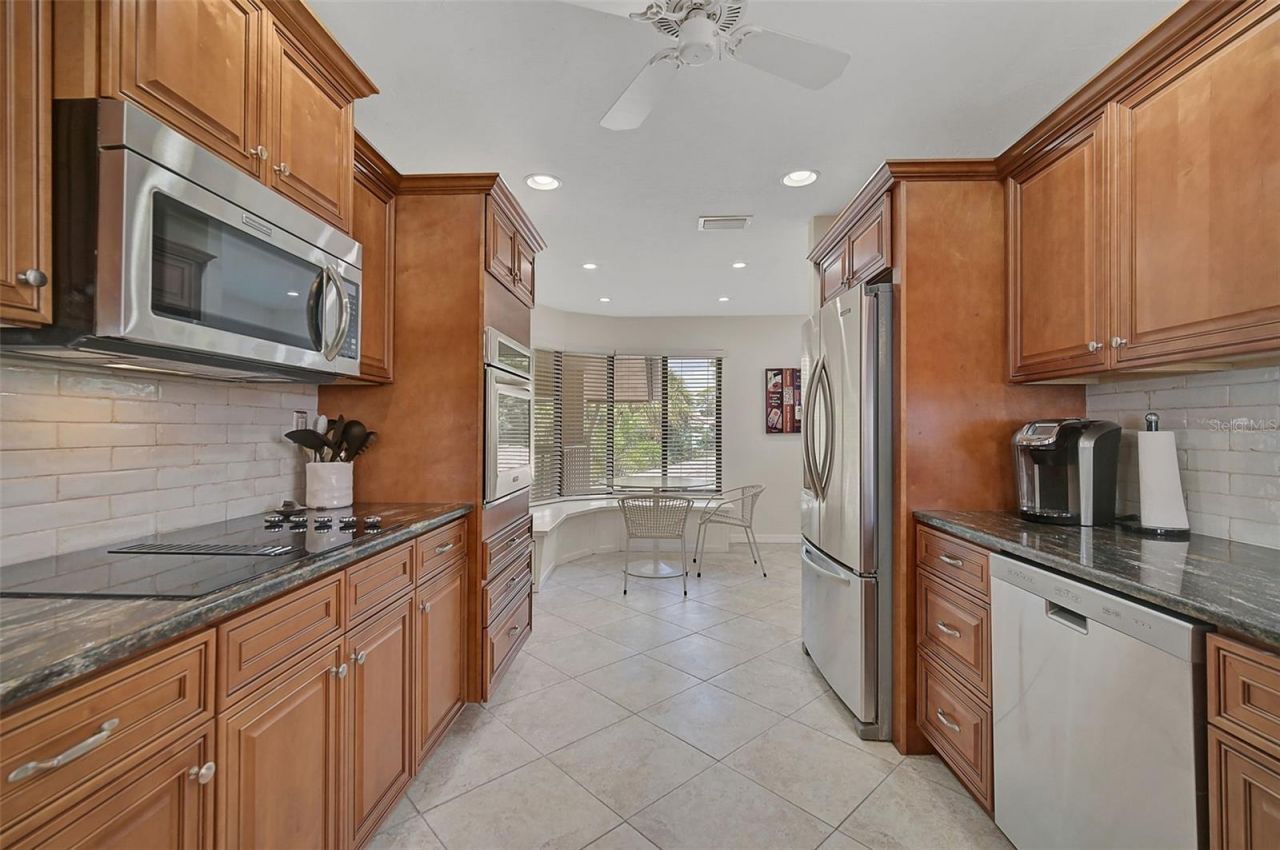 6660 Schooner Bay Circle, Unit 6660, Sarasota, FL 34231 Photo