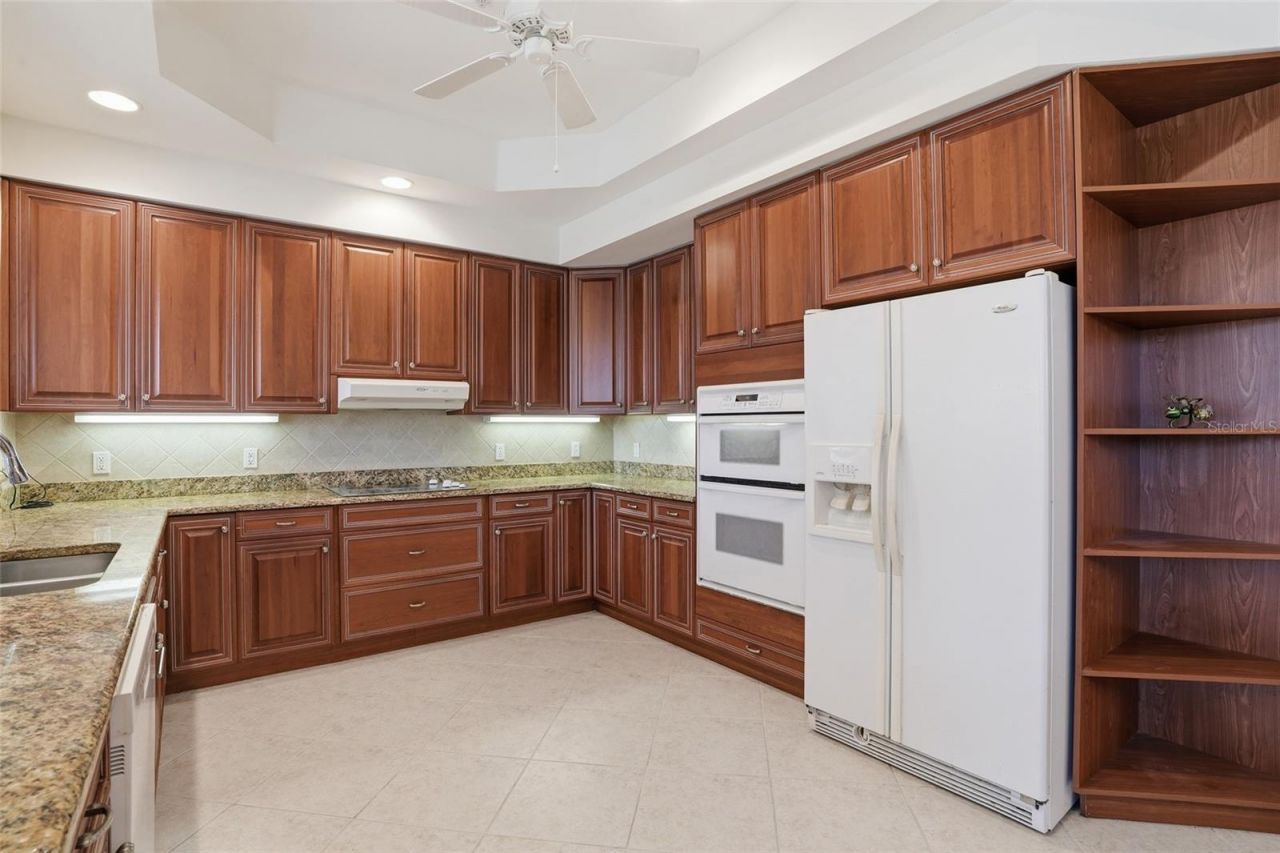 5957 Tarpon Gardens Circle, Unit 202, Cape Coral, FL 33914 Photo