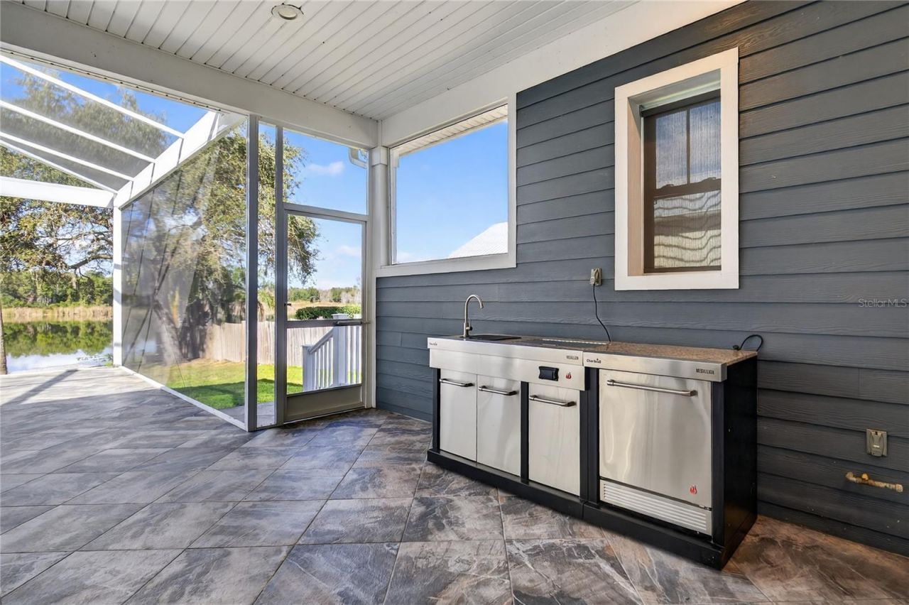 260 S Central Avenue , Umatilla, FL 32784 Photo