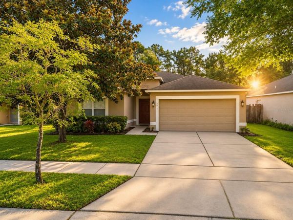 2015 CORNER SCHOOL DRIVE, ORLANDO, FL 32820