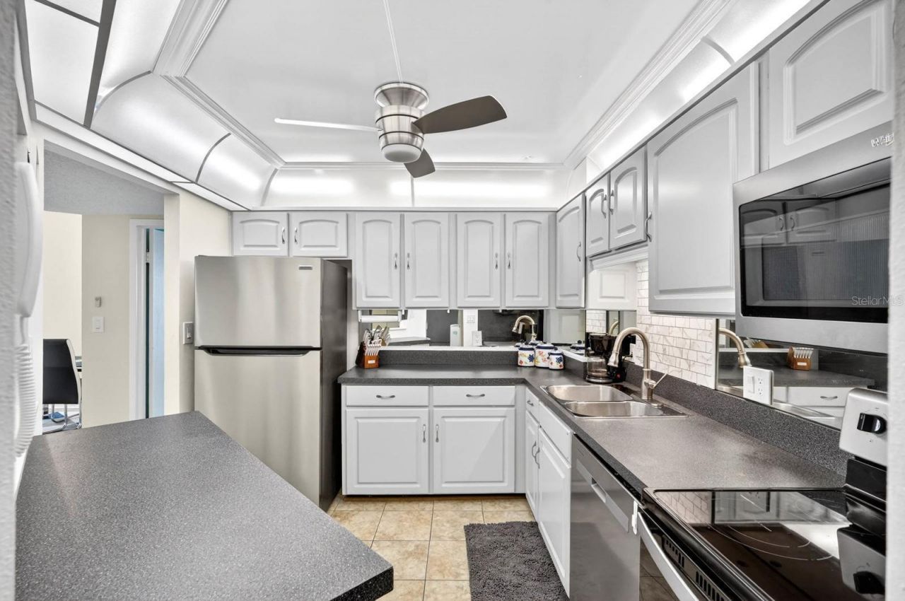 935 N Halifax Avenue, Unit 1106, Daytona Beach, FL 32118 Photo