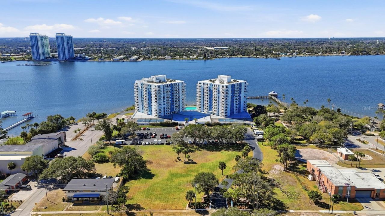 935 N Halifax Avenue, Unit 1106, Daytona Beach, FL 32118 Photo