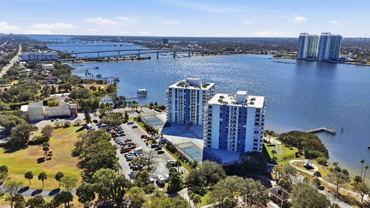 935 N Halifax Avenue, Unit 1106, Daytona Beach, FL 32118 Photo