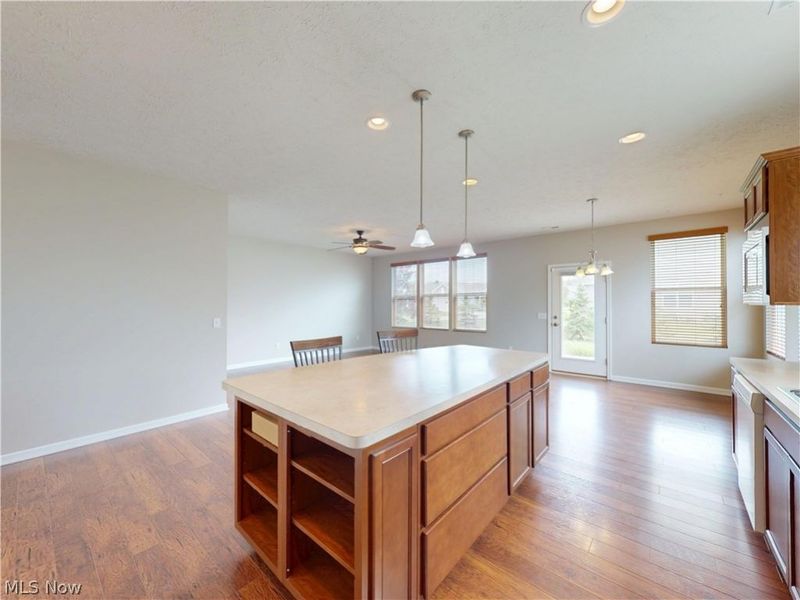 7986 Heatherglen Drive, Mentor, OH 44060 Photo 10