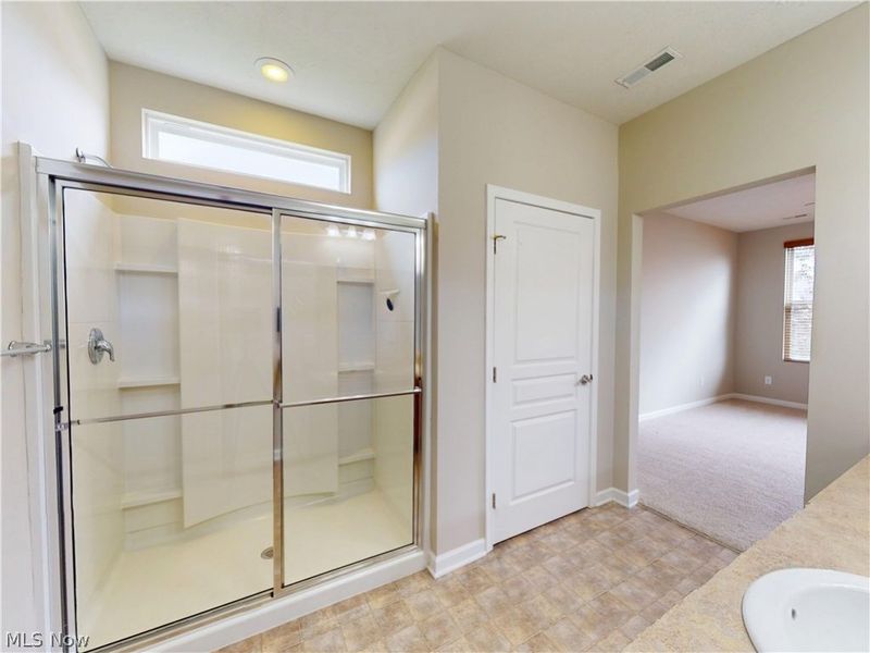7986 Heatherglen Drive, Mentor, OH 44060 Photo 16