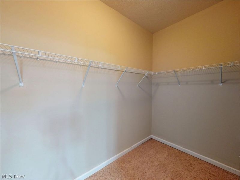 7986 Heatherglen Drive, Mentor, OH 44060 Photo 17