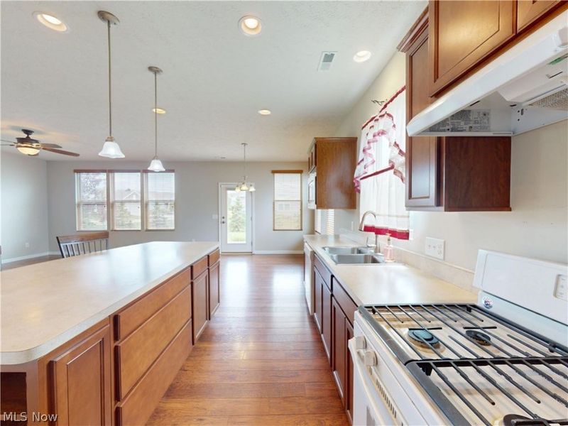 7986 Heatherglen Drive, Mentor, OH 44060 Photo 7