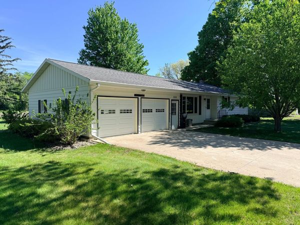 830 Clark Street, Walnut Grove, MN 56180